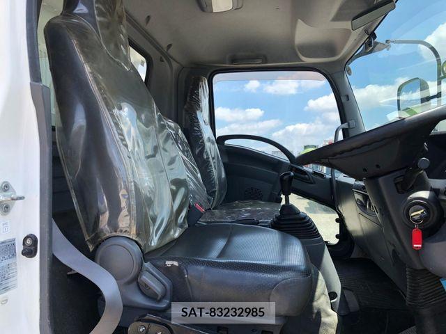 Isuzu FORWARD 2017-03 360519-19