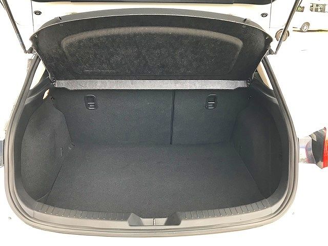 Mazda AXELA SPORT 2014-01 195056-20