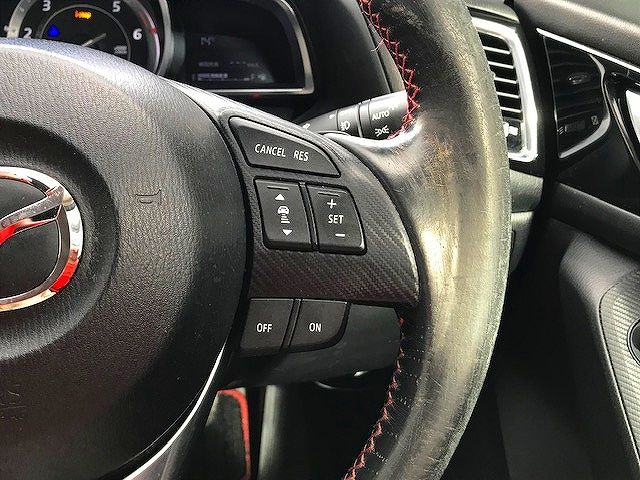 Mazda AXELA SPORT 2014-01 195056-21