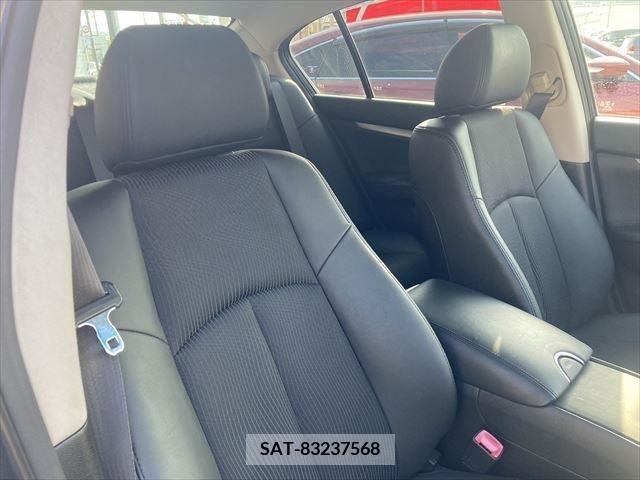 Nissan SKYLINE 2011-07 285297-19