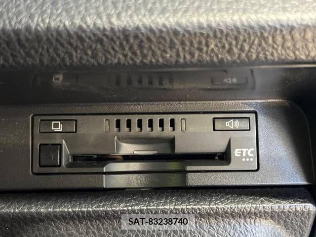 Toyota NOAH 2019-02 211295-7