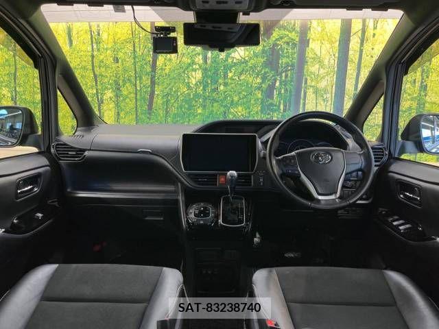 Toyota NOAH 2019-02 211295-1
