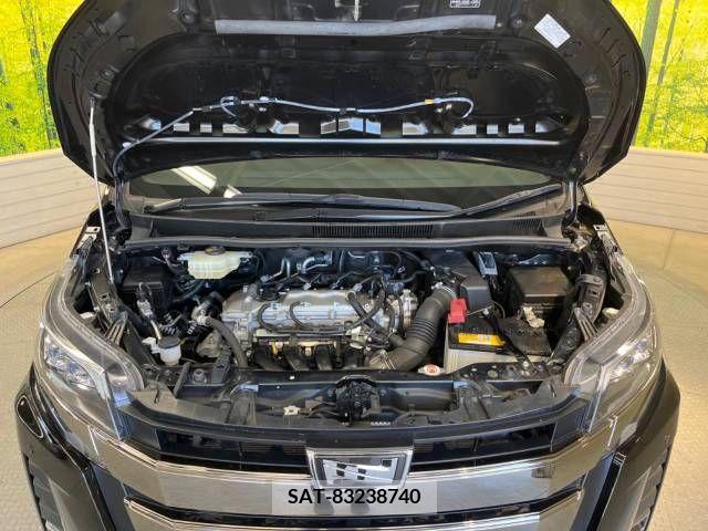 Toyota NOAH 2019-02 211295-18