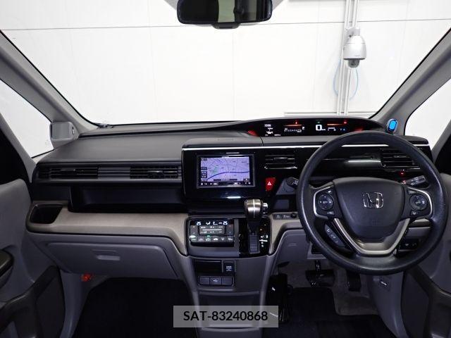Honda e 2018-05 227833-1