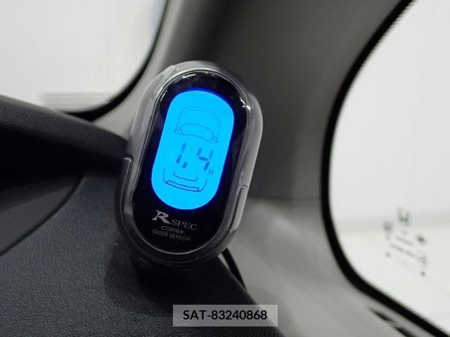 Honda e 2018-05 227833-7