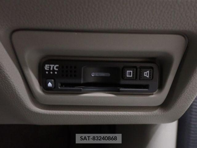 Honda e 2018-05 227833-10