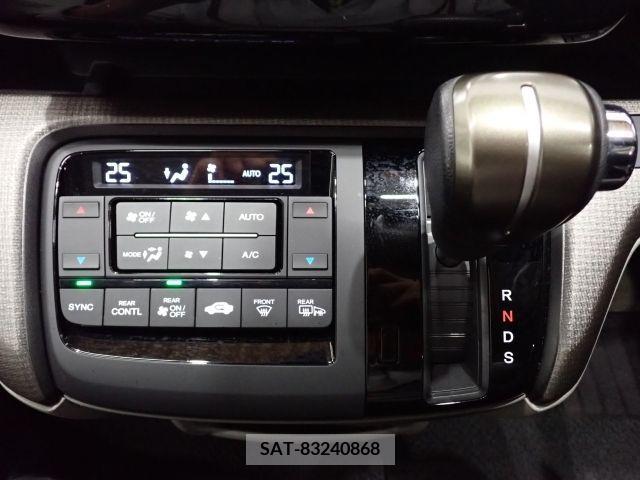 Honda e 2018-05 227833-12