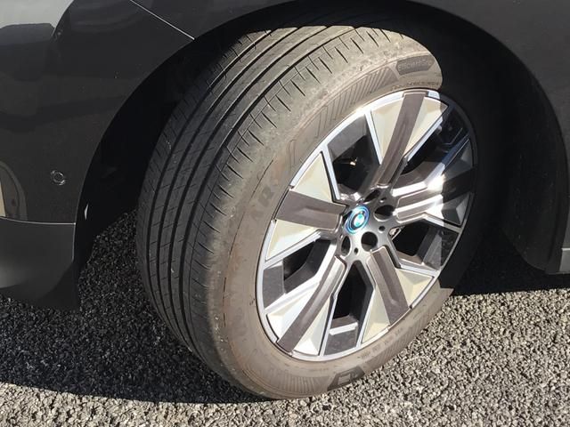 Bmw IX 2022-06 7928-9