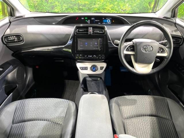 Toyota PRIUS 2015-12 192050-1