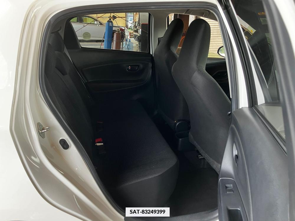 Toyota VITZ 2019-07 334647-18