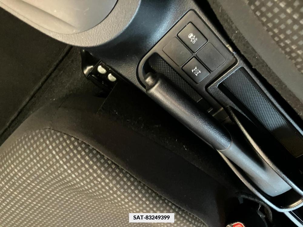 Toyota VITZ 2019-07 334647-35