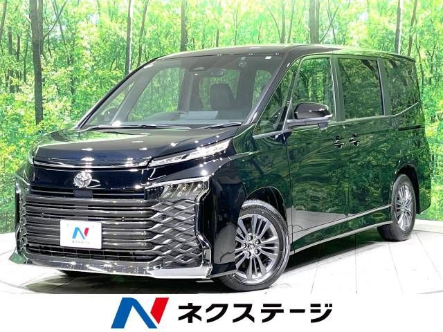 Toyota VOXY 2023-05 186041-0