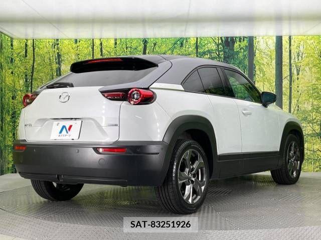 Mazda MX-30 2021-10 364360-17