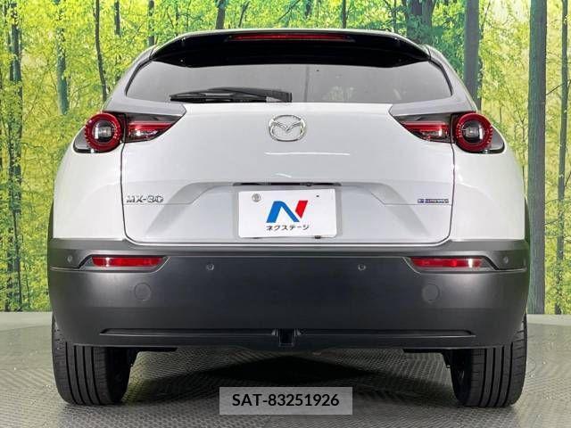 Mazda MX-30 2021-10 364360-15