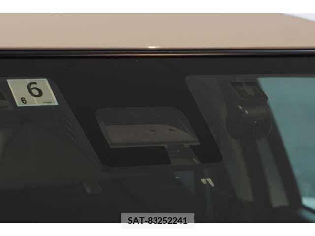 Suzuki SWIFT 2021-06 216164-9