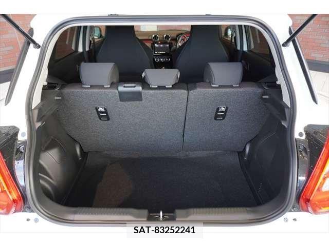 Suzuki SWIFT 2021-06 216164-8