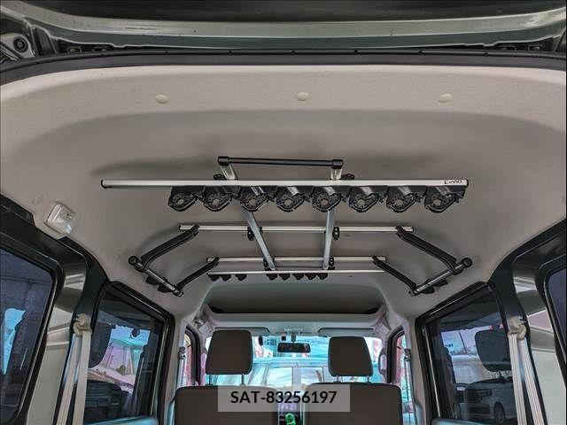 Suzuki EVERY 2021-04 268972-8