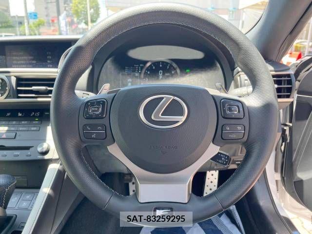 Lexus RC F 2015-01 316778-11