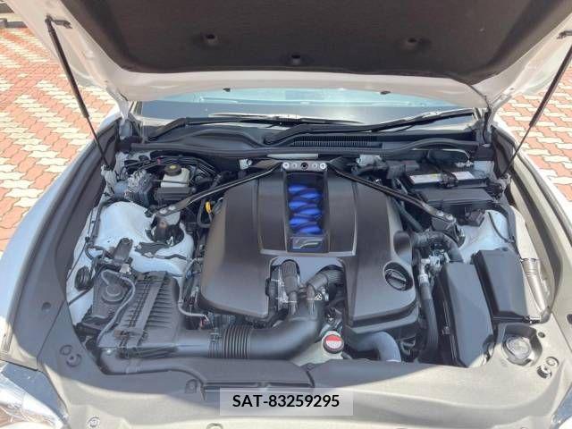Lexus RC F 2015-01 316778-18