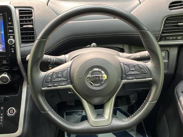 Nissan SERENA 2017-01 10451-12