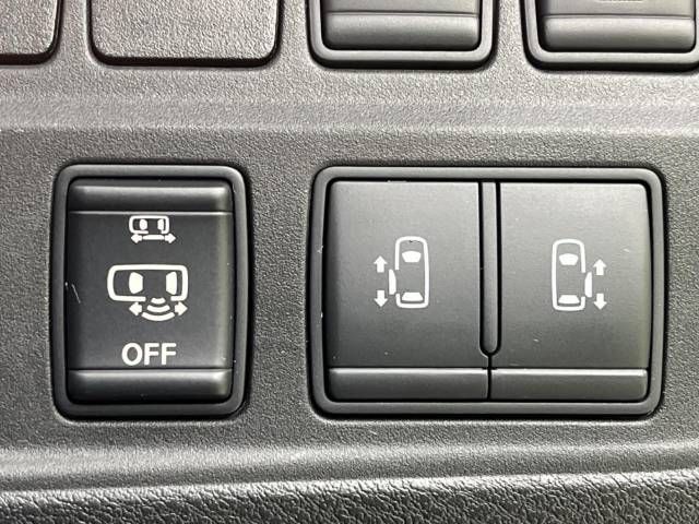 Nissan SERENA 2017-01 10451-2