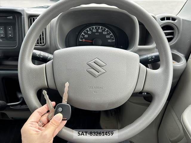 Suzuki EVERY 2015-12 297419-3
