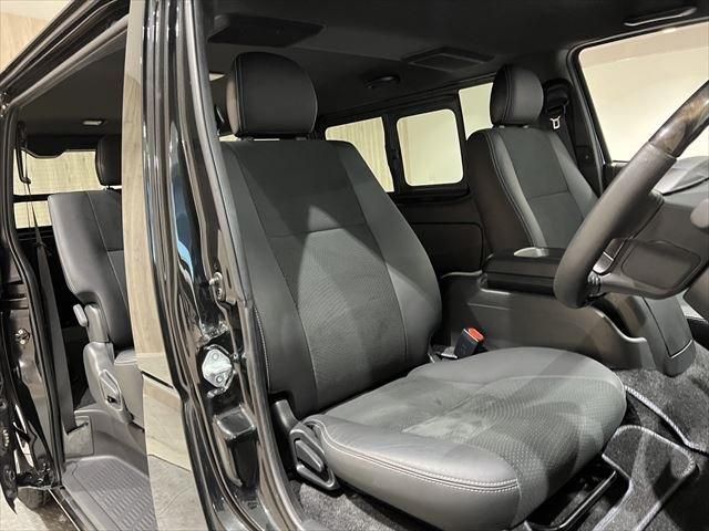 Toyota HIACE VAN 2021-11 14429-19