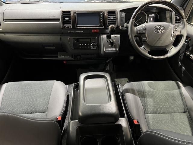 Toyota HIACE VAN 2021-11 14429-18