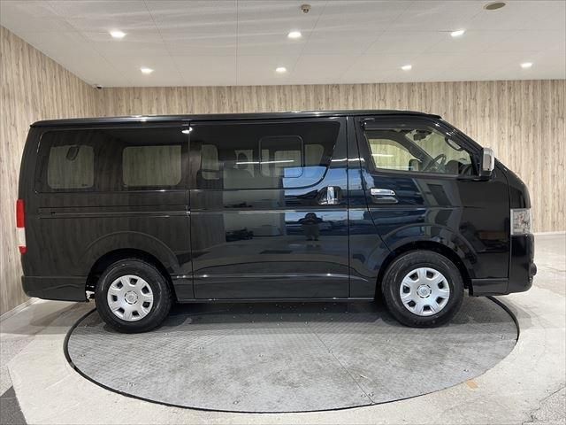 Toyota HIACE VAN 2021-11 14429-3