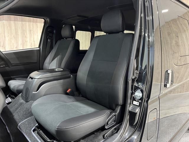 Toyota HIACE VAN 2021-11 14429-21
