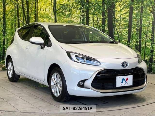 Toyota AQUA 2023-03 389325-16