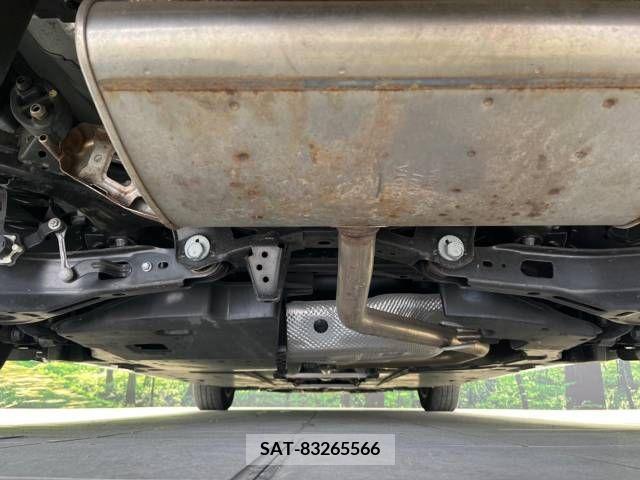 Toyota PRIUS 2021-01 322473-19