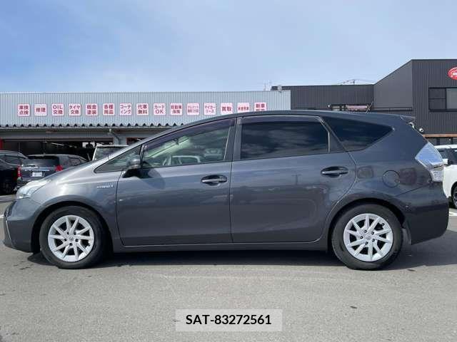 Toyota PRIUS ALPHA 2013-03 231973-7