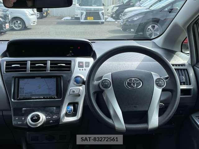 Toyota PRIUS ALPHA 2013-03 231973-10