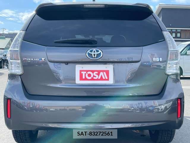 Toyota PRIUS ALPHA 2013-03 231973-9