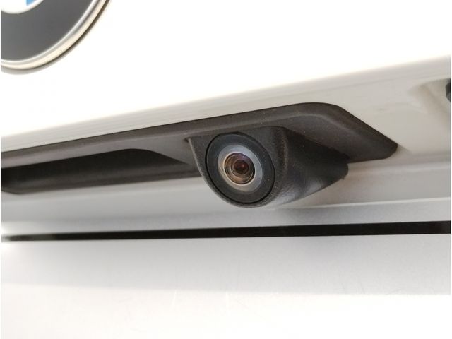 Bmw 3 SERIES 2017-09 9431-11