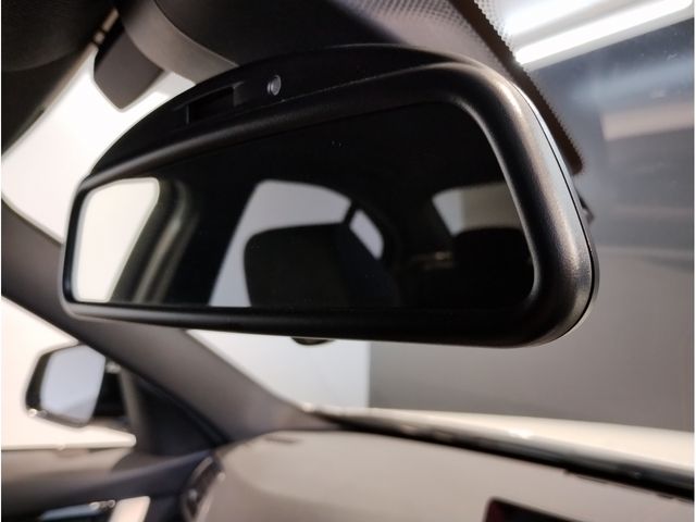 Bmw 3 SERIES 2017-09 9431-15
