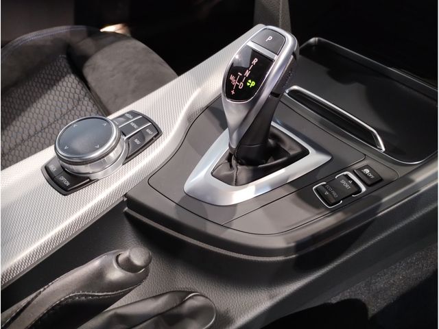 Bmw 3 SERIES 2017-09 9431-18