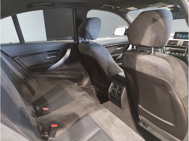 Bmw 3 SERIES 2017-09 9431-22