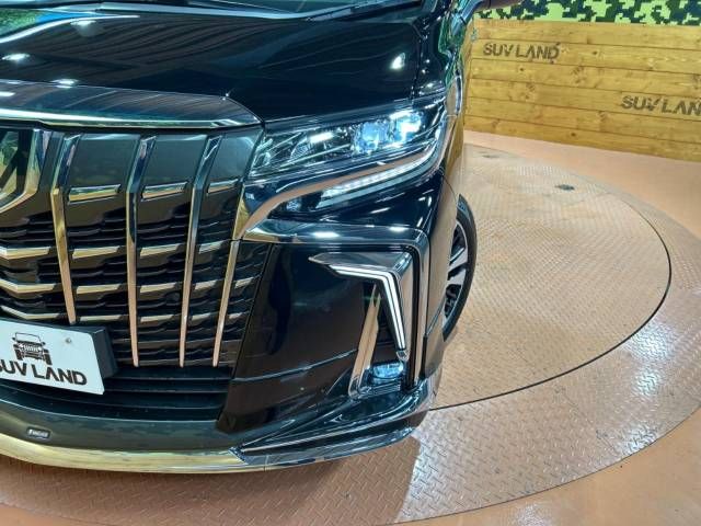 Toyota ALPHARD 2022-04 186530-13