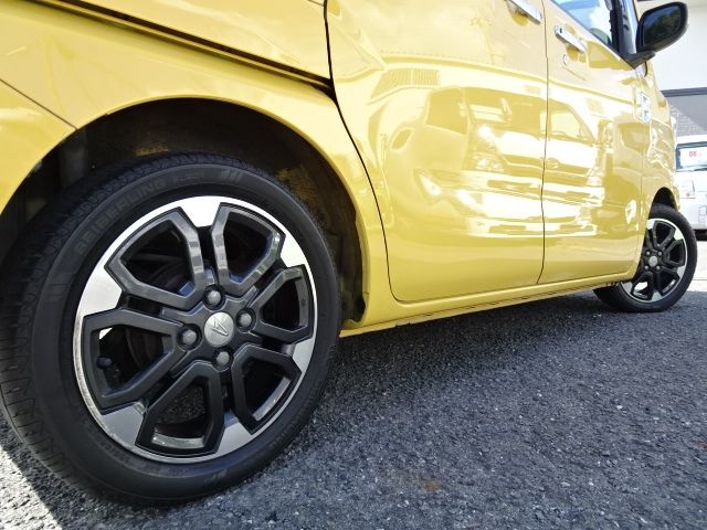 Daihatsu WAKE 2015-08 15256-24