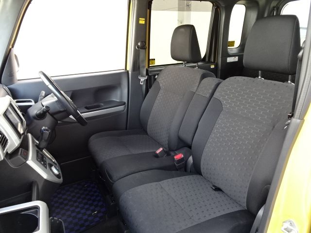 Daihatsu WAKE 2015-08 15256-9