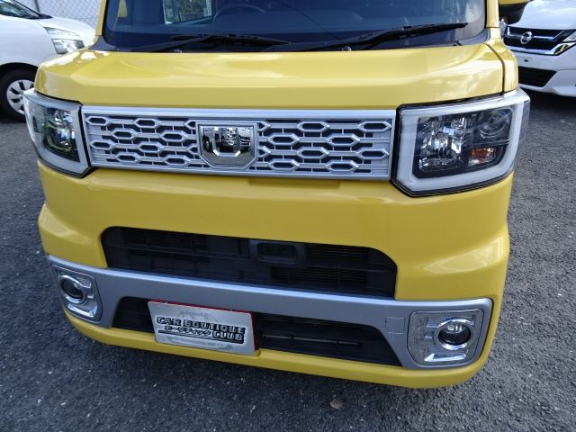 Daihatsu WAKE 2015-08 15256-26
