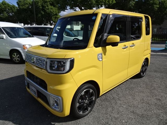 Daihatsu WAKE 2015-08 15256-29