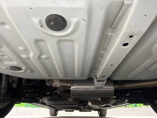 Toyota NOAH 2015-03 193233-19