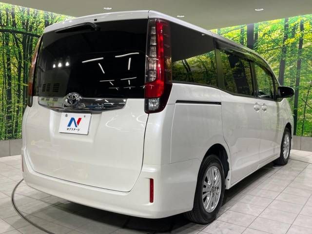 Toyota NOAH 2015-03 193233-17