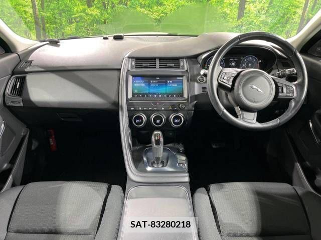Jaguar E-PACE 2018-06 315773-1