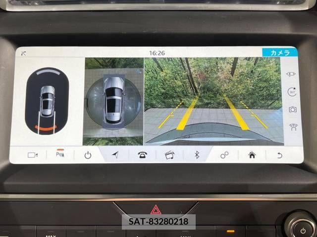 Jaguar E-PACE 2018-06 315773-9