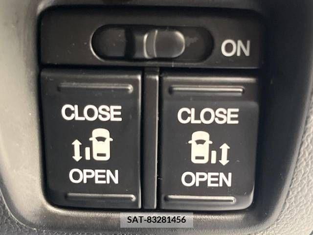 Honda N BOX CUSTOM 2014-09 338205-3