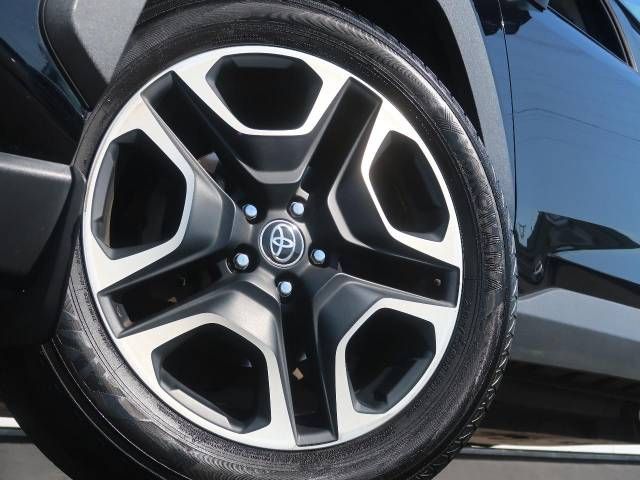 Toyota RAV4 2019-10 18578-13